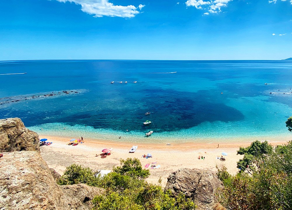 spiaggia club esse cala gonone