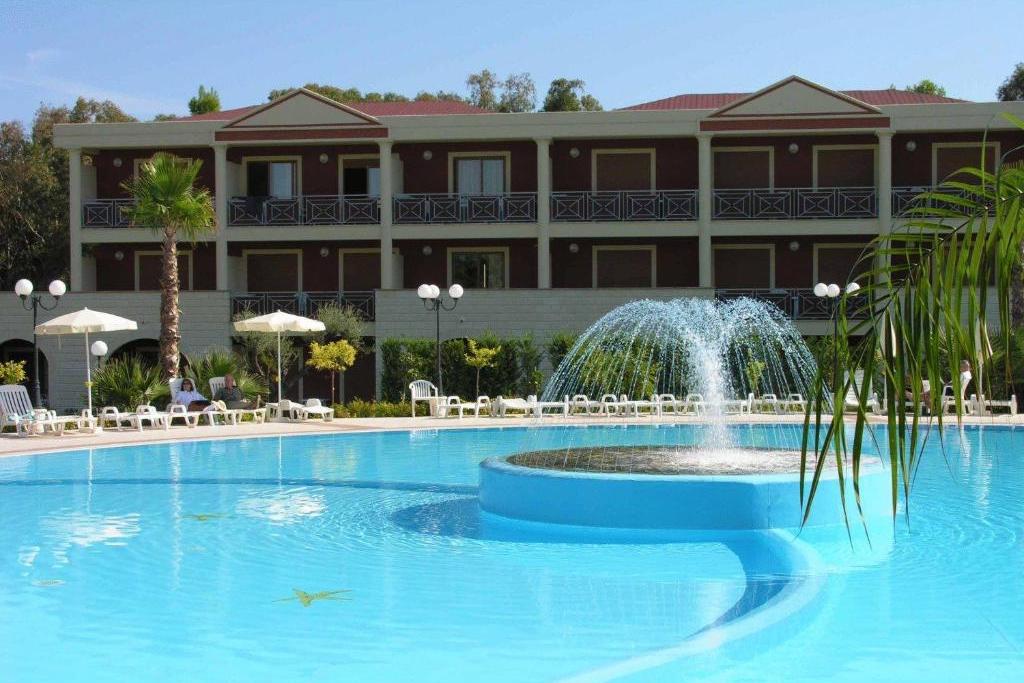 Foto Villaggio Hotel Akiris