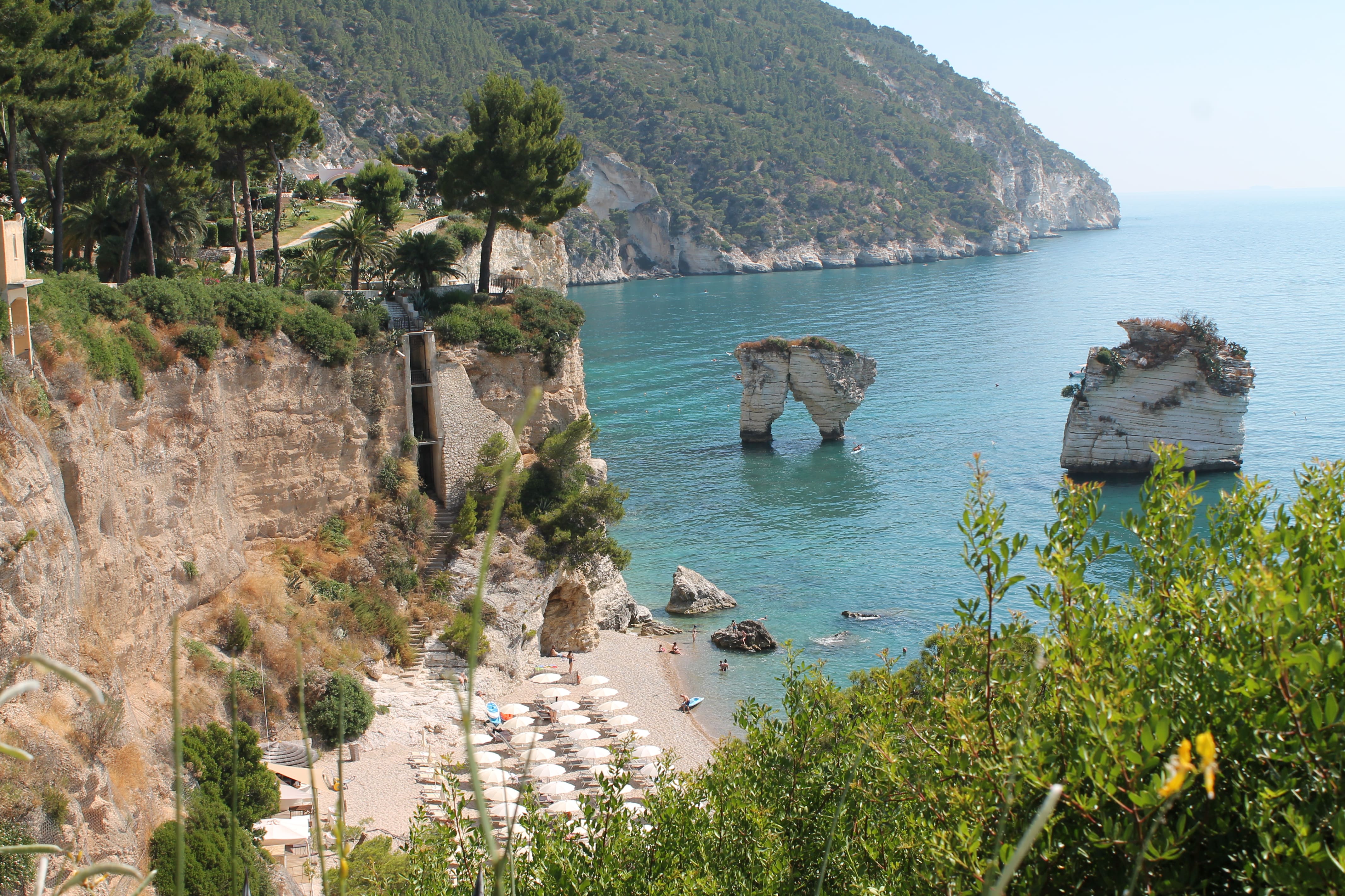 Foto Apulia Hotel Baia dei Faraglioni